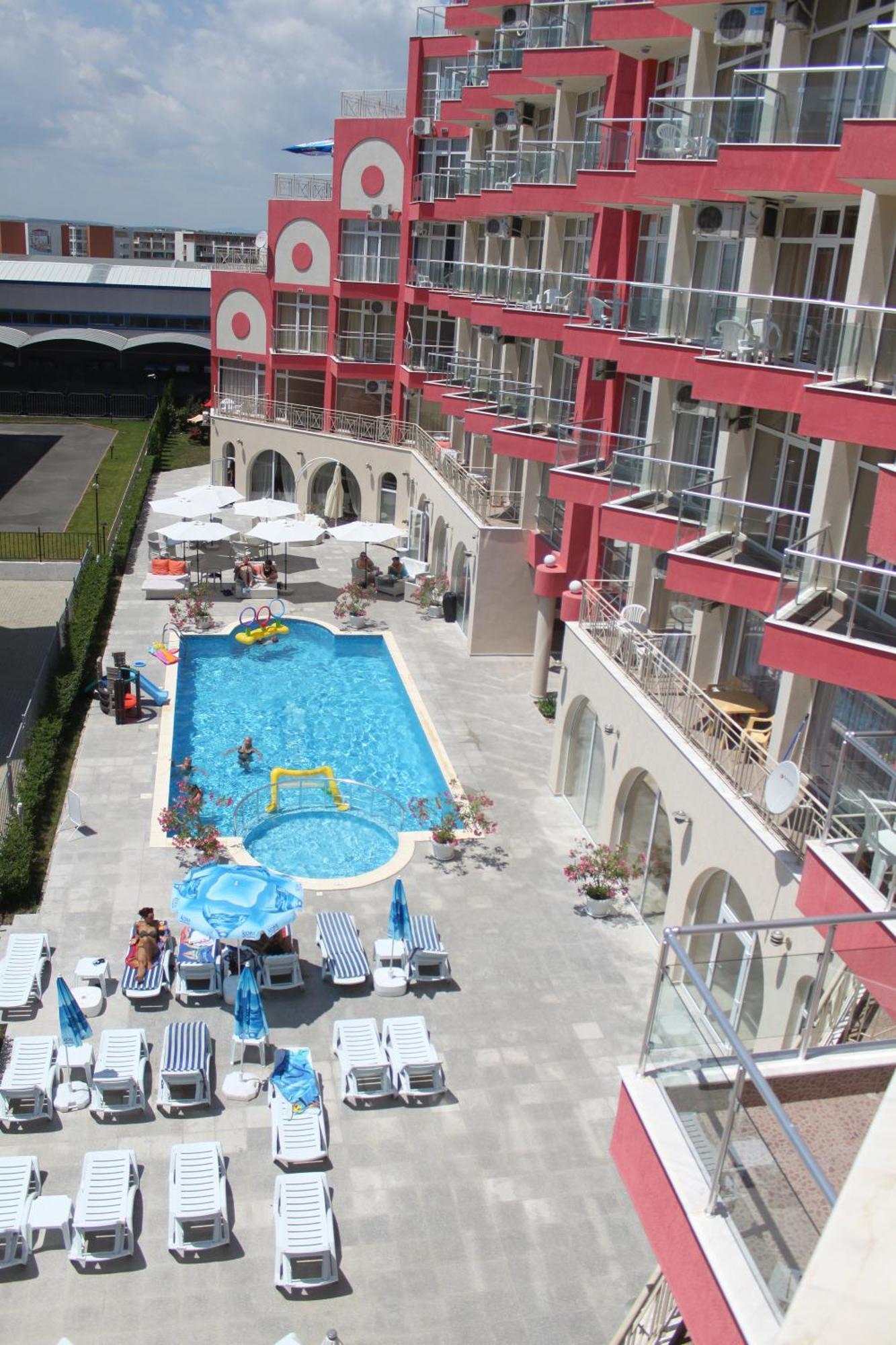 Rose Garden Omax Apartments Sunny Beach Eksteriør billede