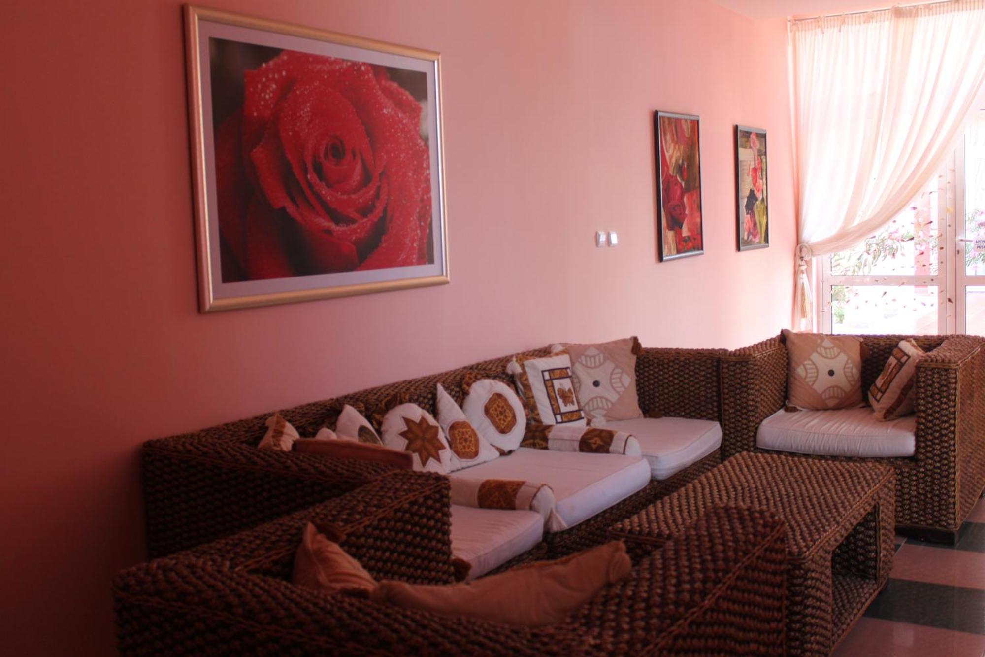 Rose Garden Omax Apartments Sunny Beach Eksteriør billede