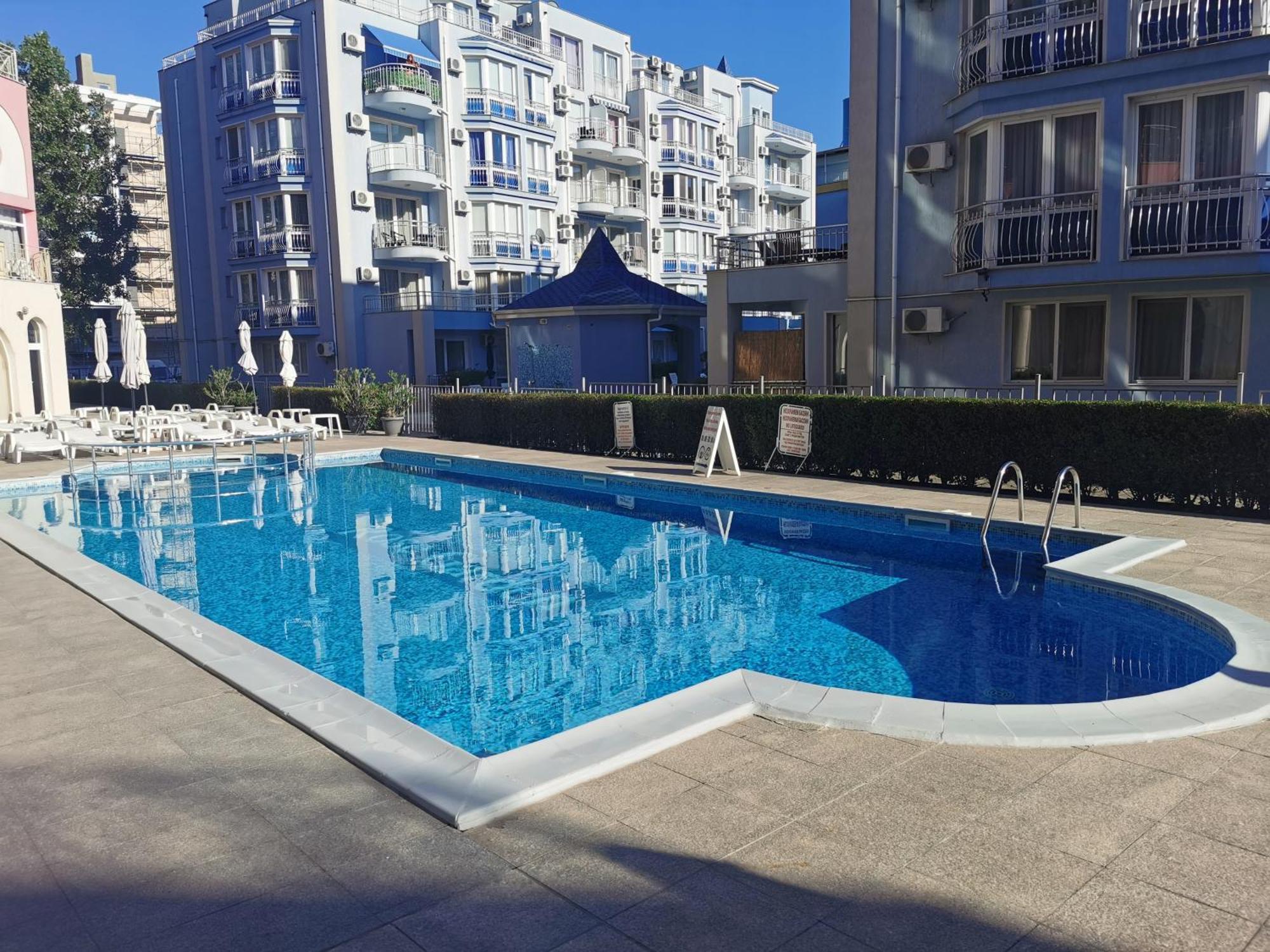 Rose Garden Omax Apartments Sunny Beach Eksteriør billede